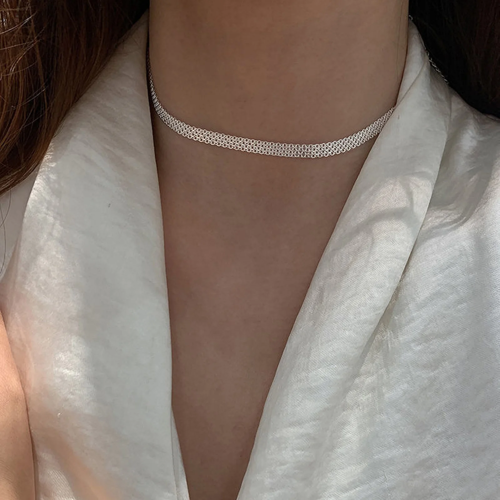 

1 штука простого широкого ожерелья из серебра S925 с ажурным узором, сетчатая цепочка на ключицу, высокое качество, подходит для повседневного ношения.