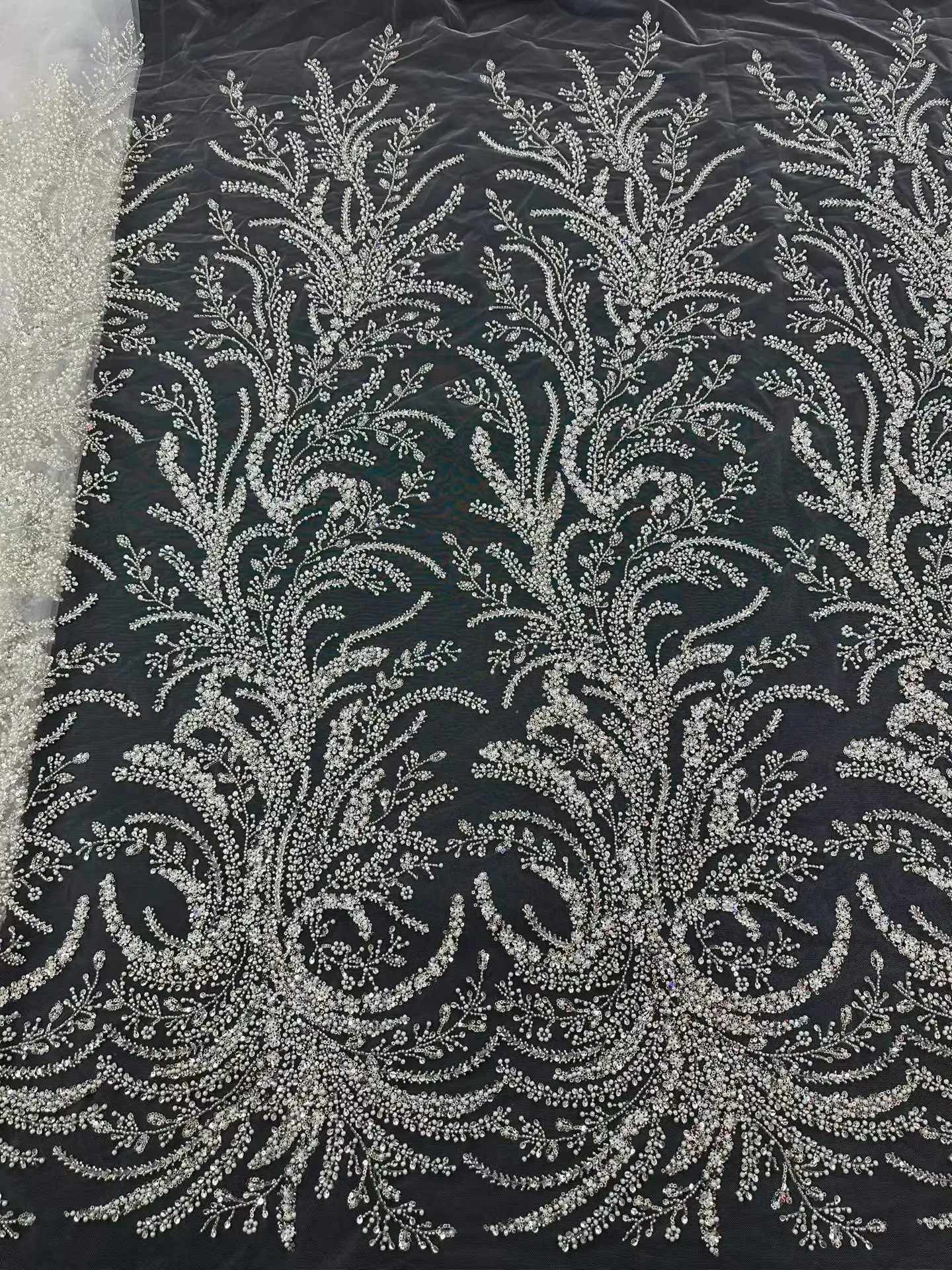 

Белые африканские кружевные ткани с бисером 2026: высококачественное французское и нигерийское кружево с пайетками для женских свадебных и праздничных платьев