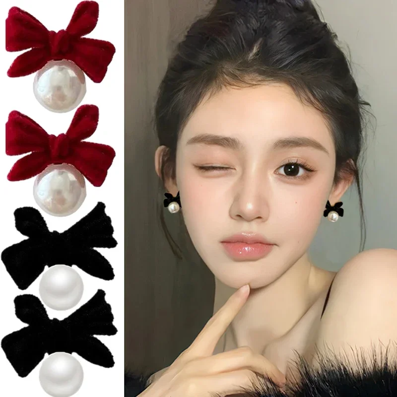 French Simple Elegant Premium Feel Retro Velvet Bow Pearl Pendant Stud Earrings Black Red Light Luxury Exquisite Korean Earrings