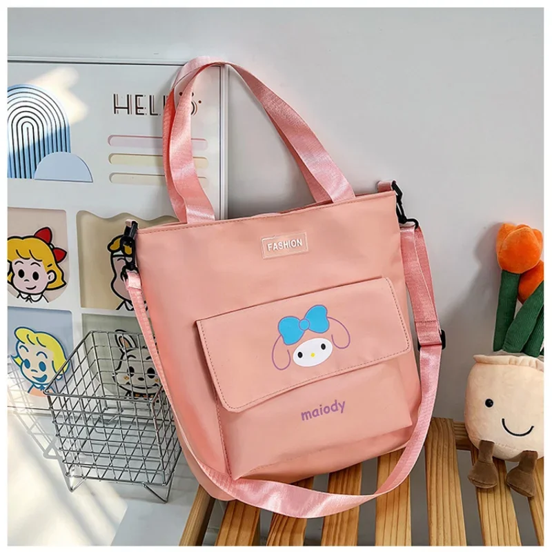 Sanrio Olá Kitty Messenger Bag, leve e de grande capacidade, proteção contra a espinha, saco de ombro único cão Pacha, fofo, novo