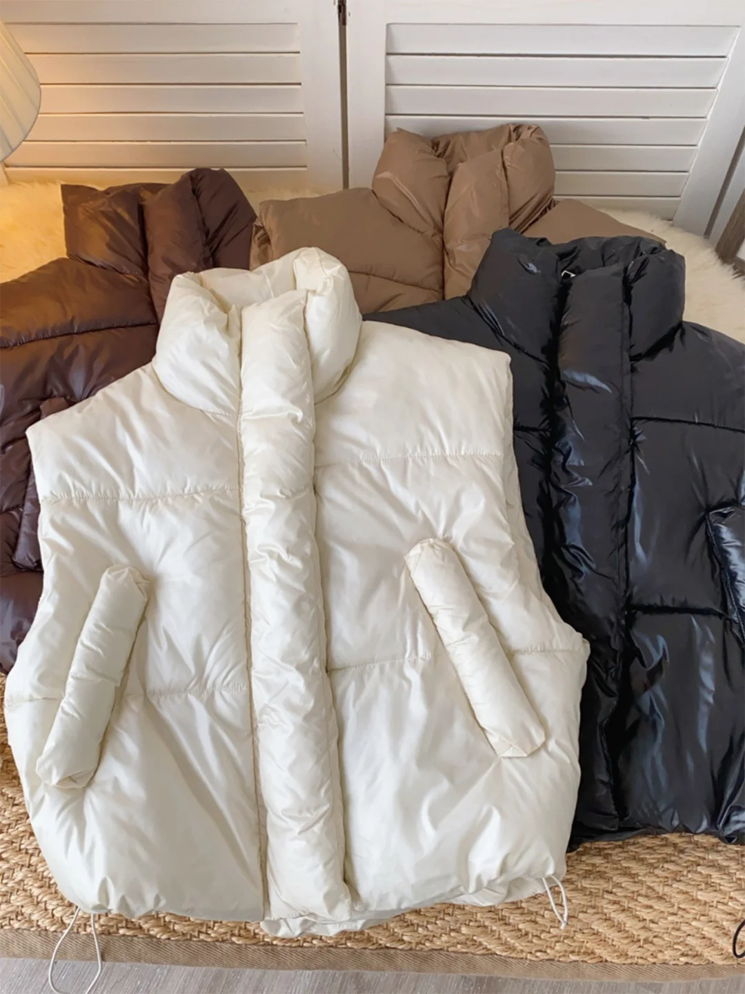 

Croysier High Neck Sleeveless Padded Vest Women Winter Clothes 2024 Zipper Drawstring Hem Casual Puffer Jacket Gilet Waistcoat