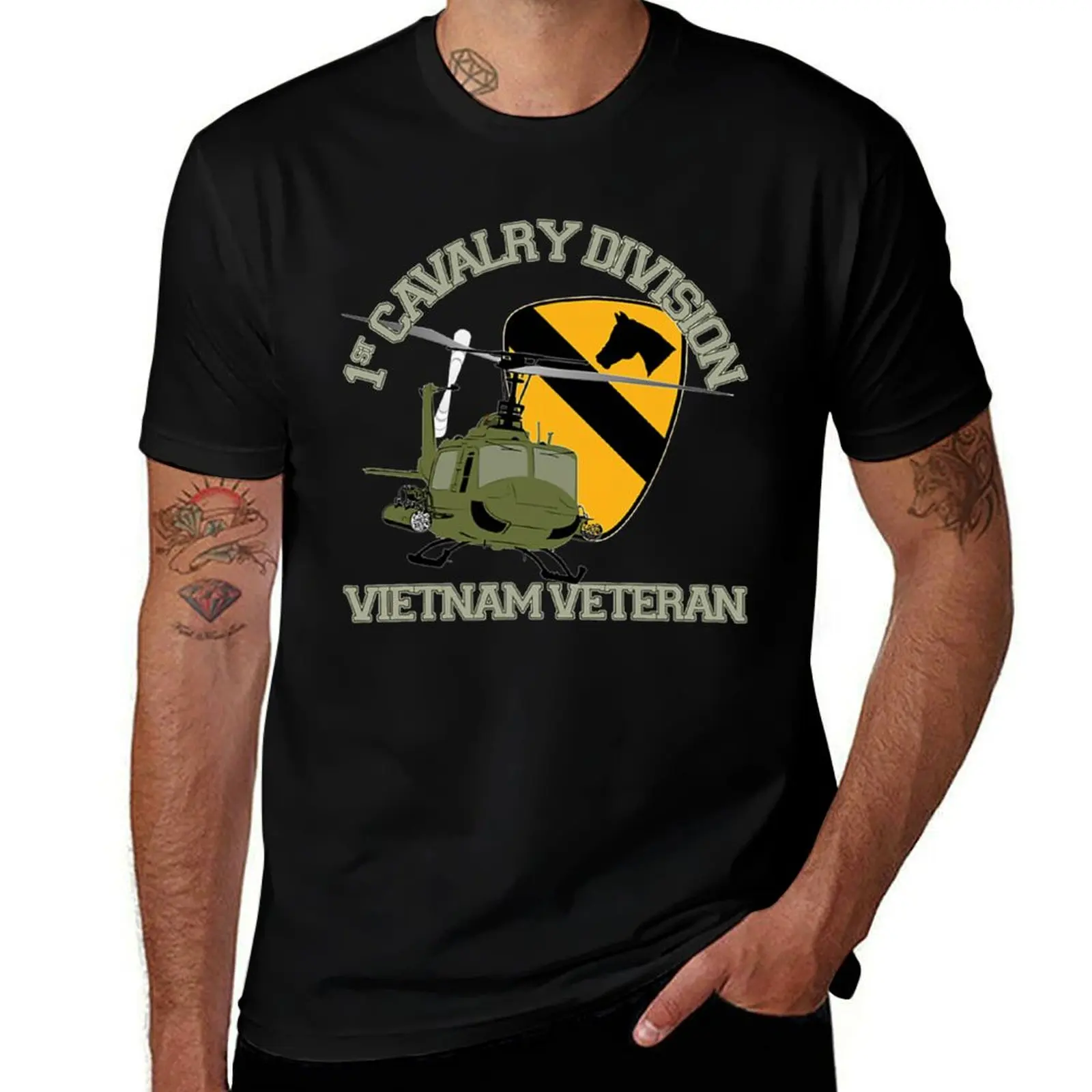 

1st Cavalry Division Vietnam Veteran UH1 Gunship Veteran Day (1) T-Shirt korean fashion cotton man t-shirts T-shirt men
