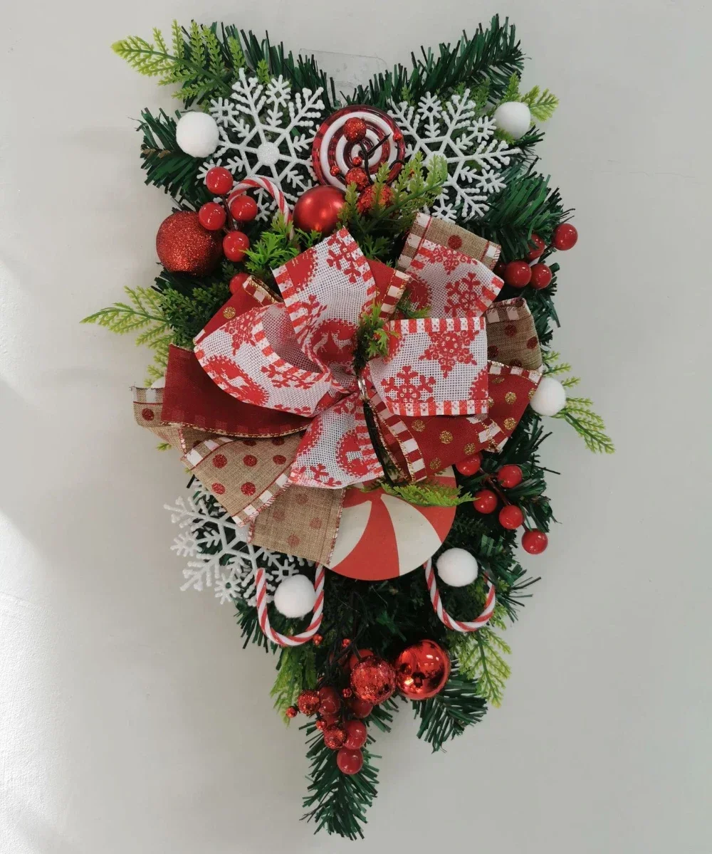 2024 Christmas Candy Wreath Ornament Christmas Door Hanging Courtyard Background Wall Decoration Holiday Party Decorations