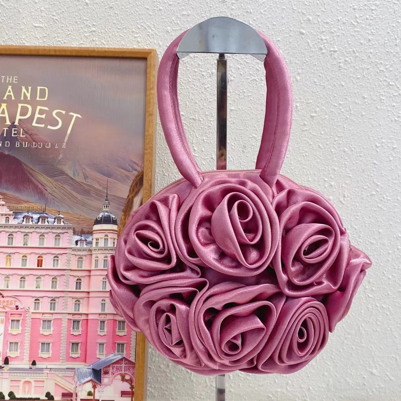 French niche retro fashion silk satin gentle fairy handmade three-dimensional flower bag hand-in-hand bag