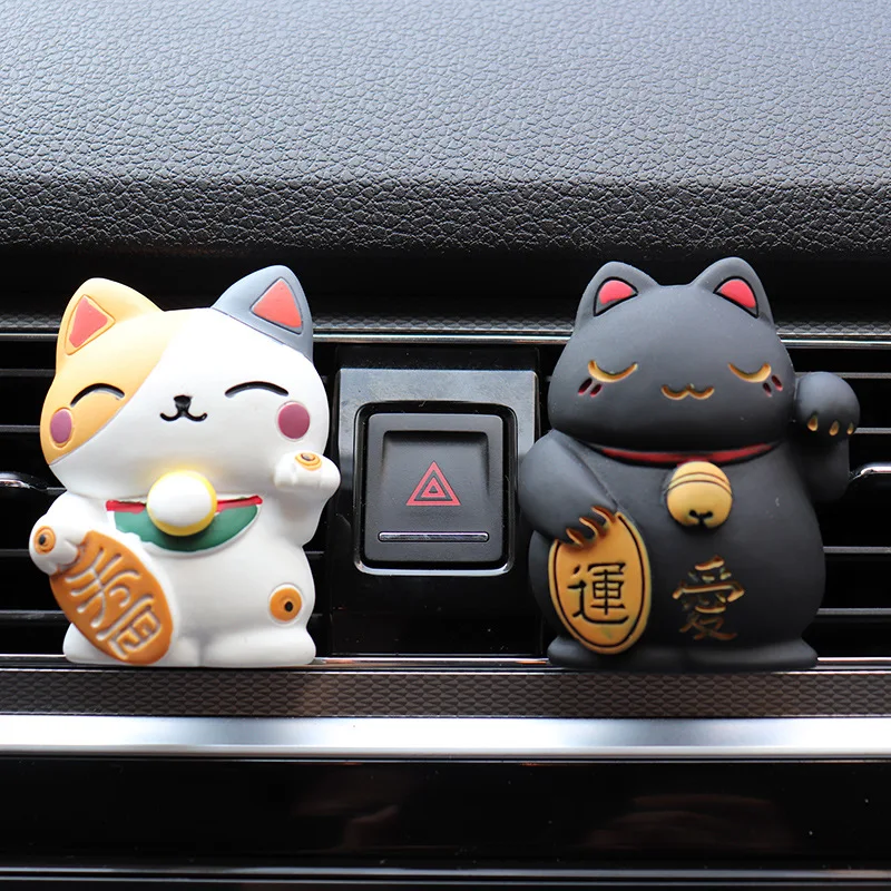 Car Air Freshener Lucky Cat Fragrance Diffuser Resin Art Perfume Clip Car Air Conditioner Outlet Vent Auto Interior Accessories