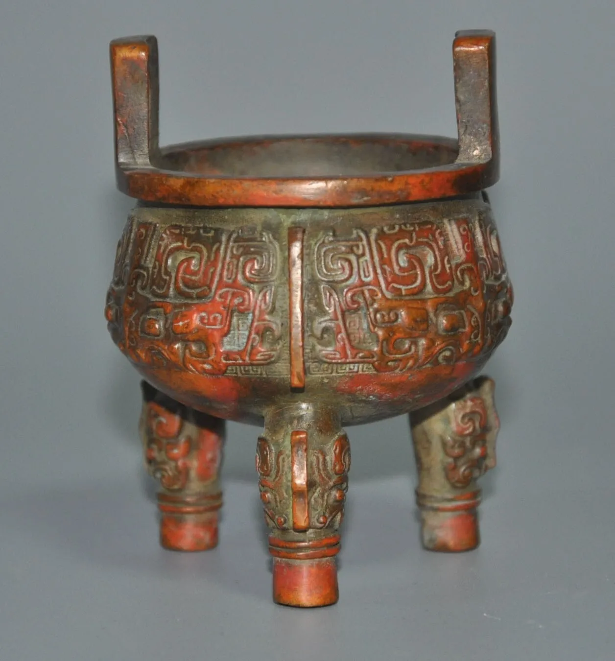 

3.4 inch Marked Old Chinese Dynasty Bronze Sacrificial Beast Face Incense Burner Incense Burner -Natural materials