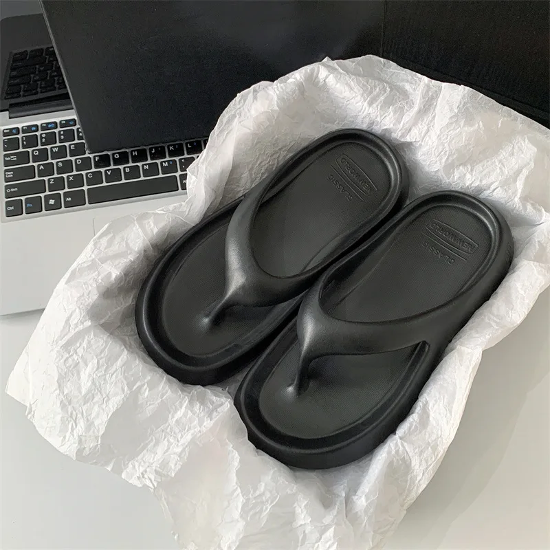 Ins Summer Silver Flip Flops Platform Outdoor Modern Beach Slippers Anti Slip Comfortable Shower Slippers Women Flat Sandals