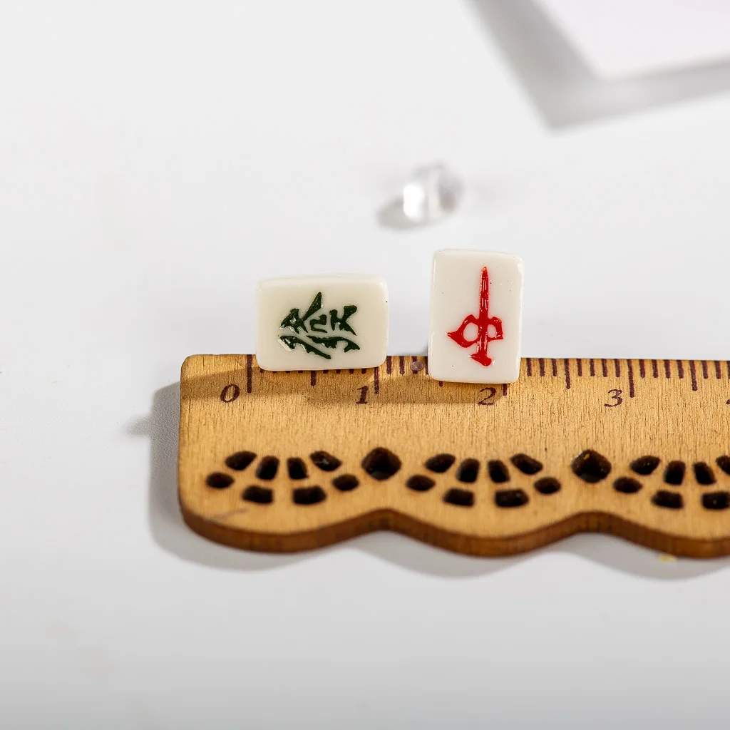 Small And Exquisite Chinese Character Mahjong Ceramic Earrings Hand Painted  Gothique Accessories Bijuterias Jewellery #XN340