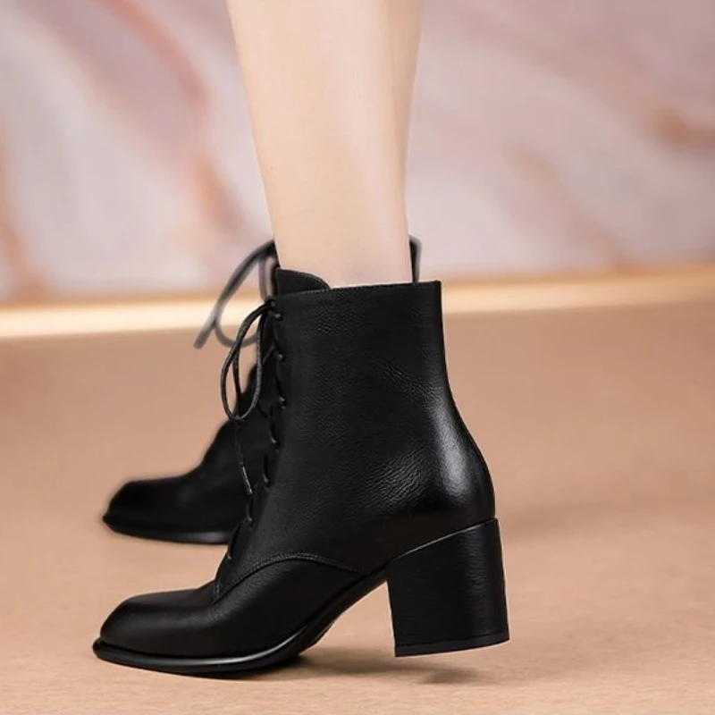 Chunky Heel Short Boots Women Retro British Style Pointed Toe Lace Up Shoes Solid Colour Side Zip High Heels Bota Para Mujer