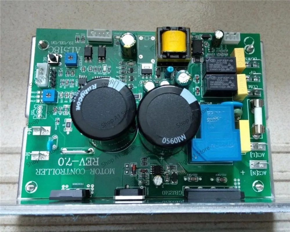 Q858 R8 R9 Bottom control drives the AL568AR power board, which is the MQ7 type treadmill circuit board and main control board.