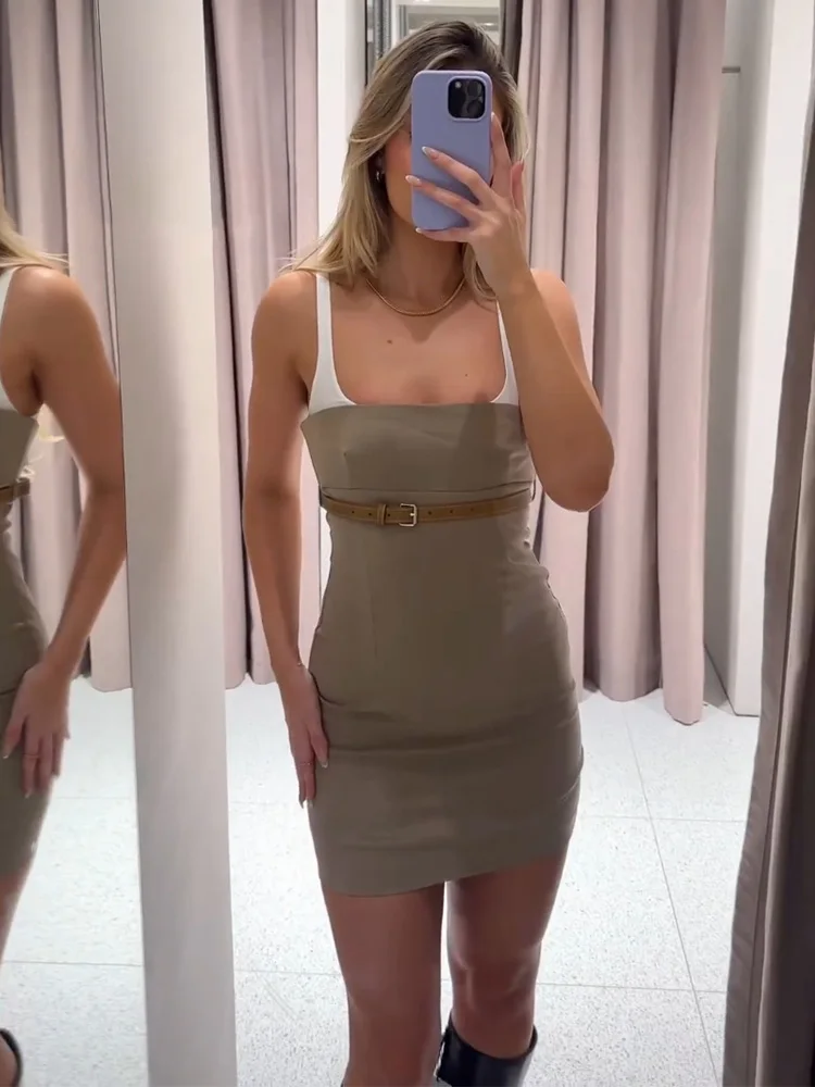 Nachtclub Party sexy Bodycon Kleid 2024 Mode Frauen geraden Ausschnitt ärmellose Kontrast riemen kurze Kleider mit Gürtel