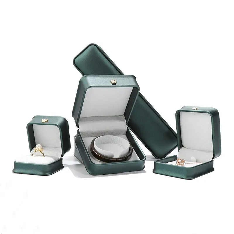 Dark Green Leather Jewelry Organizer Proposal Wedding Ring Box Pendant Bracelet Necklace Storage Case Gift Packaging Display Box