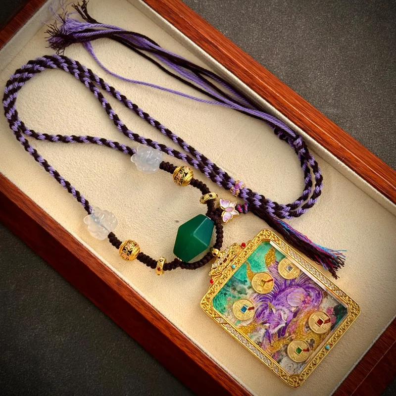 

Tibetan Nine-tailed Fox Thangka Buddha Pendant Sweater Chain Inviting Wealth and Fortune Treasury Pendant Braided Rope Necklace