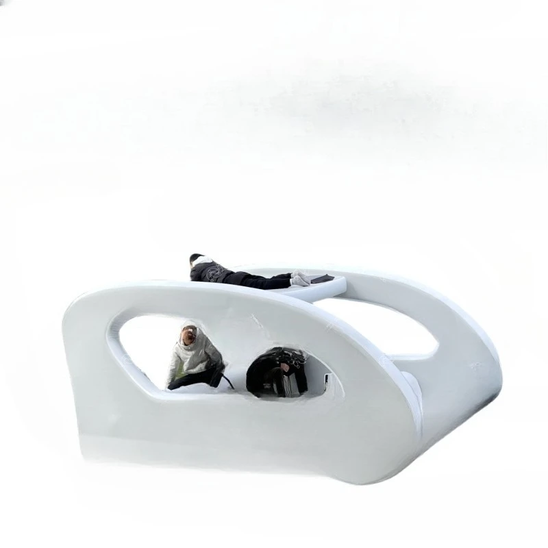 Yate inflable de agua, barco libre, barco eléctrico escénico solar, barco de vacaciones en el mar