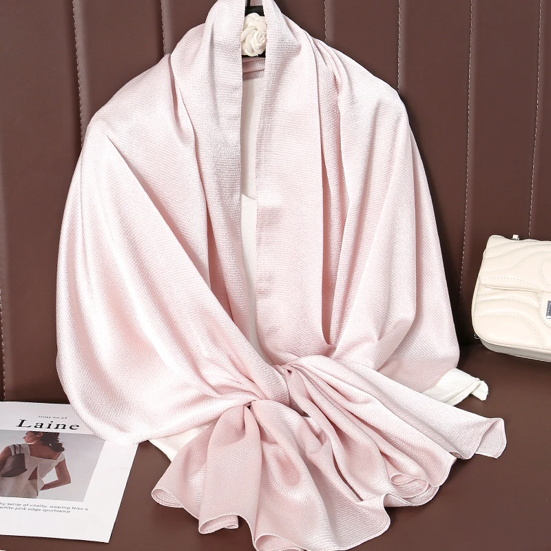 

Luxury Hijab Shiny Satin Muslim Head Scarf Soft Drapey Bandana for Women Elegant Islamic Shawl Daily Commute Party Headwear