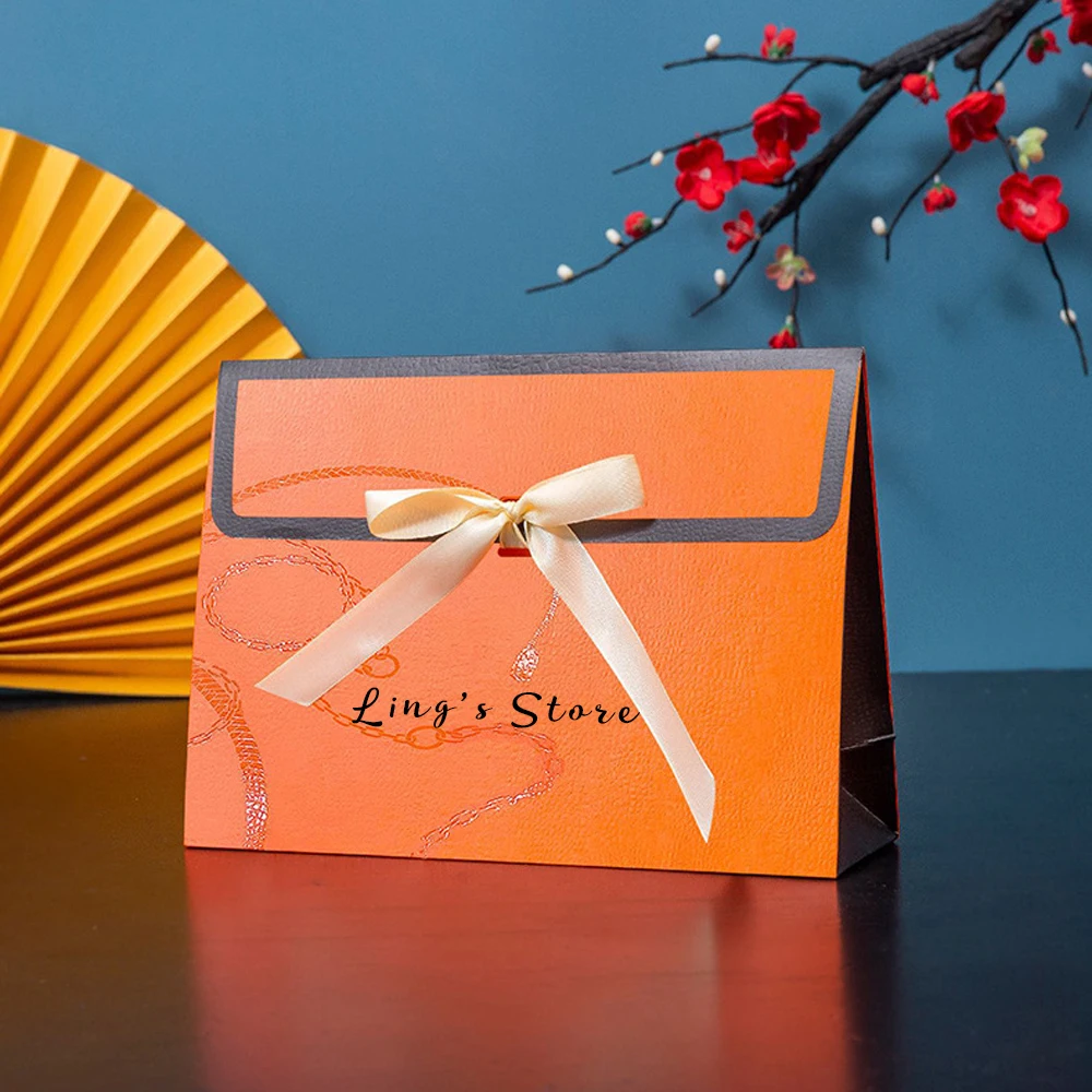 

20 шт., конверт для ювелирных изделий с логотипом, сумка с бантом, 28x21x9 см, шарф, носовой платок, свадебные конфеты, духи, косметический подарочный органайзер, сумка