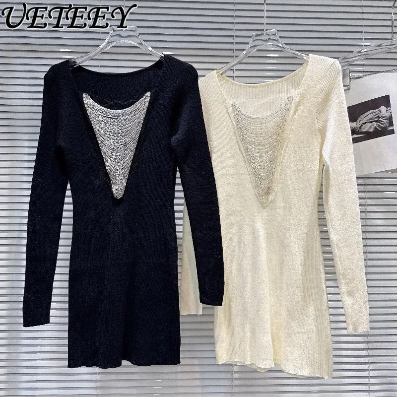 

2026 весеннее новое светское платье во французском стиле с v-образным вырезом и высокой талией, облегающее платье с цепочкой из бисера, облегающее короткое платье с застежкой на талии