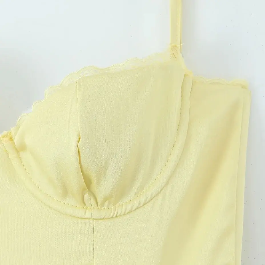 2025 เซ็กซี่สีเหลืองซาตินรัดตัวสไตล์สลิง Midi ชุดผู้หญิงลวดลูกไม้ V หน้าอกต่ํา 2 ชั้นซับ Hem Ball Gown Swing Party Robe