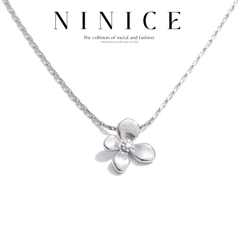 NiNice Stainless Steel Small Flower Pendant Necklace Tarnish Resistant Metal Trending New Arrivals Collar Jewelry Gift