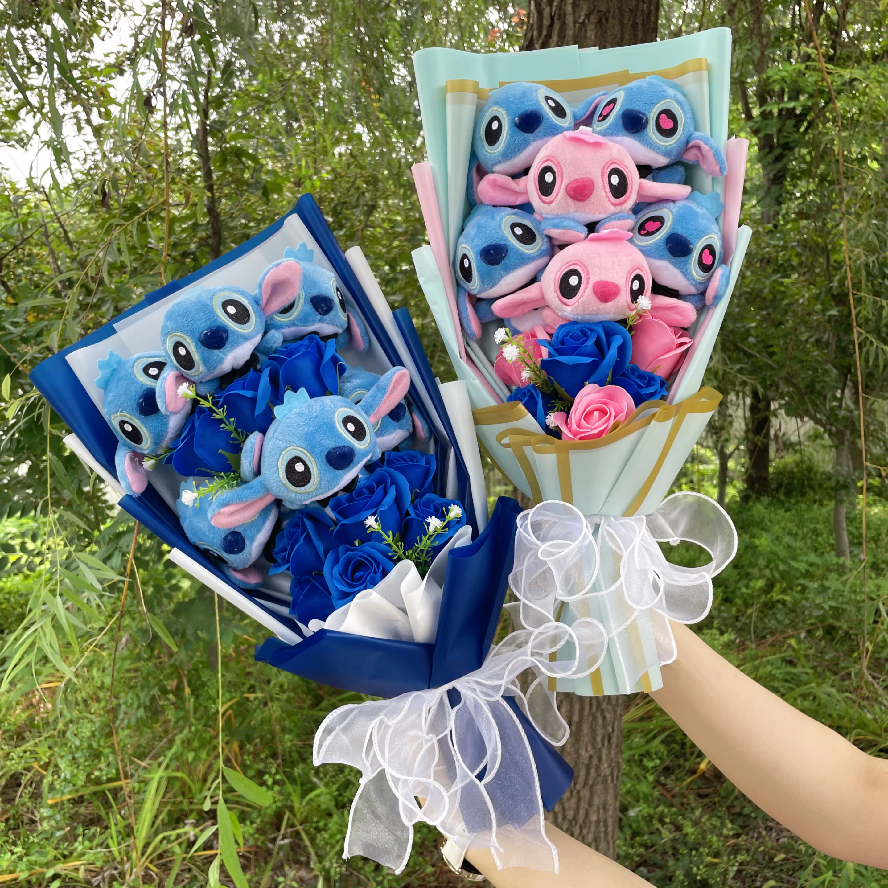 

Catoon Anime Stich Plush Doll Toy With Flowers Creative Handmade Bouquet Valentine Christmas Graduation Gift