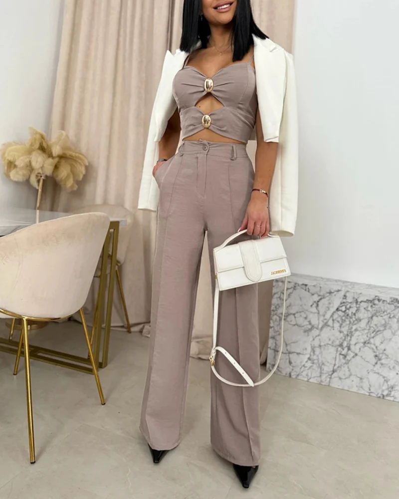 

2 Pieces Outfit Metal Button Decor Spaghetti Strap Shirred Top and Casual Business Wide Leg Pants Set