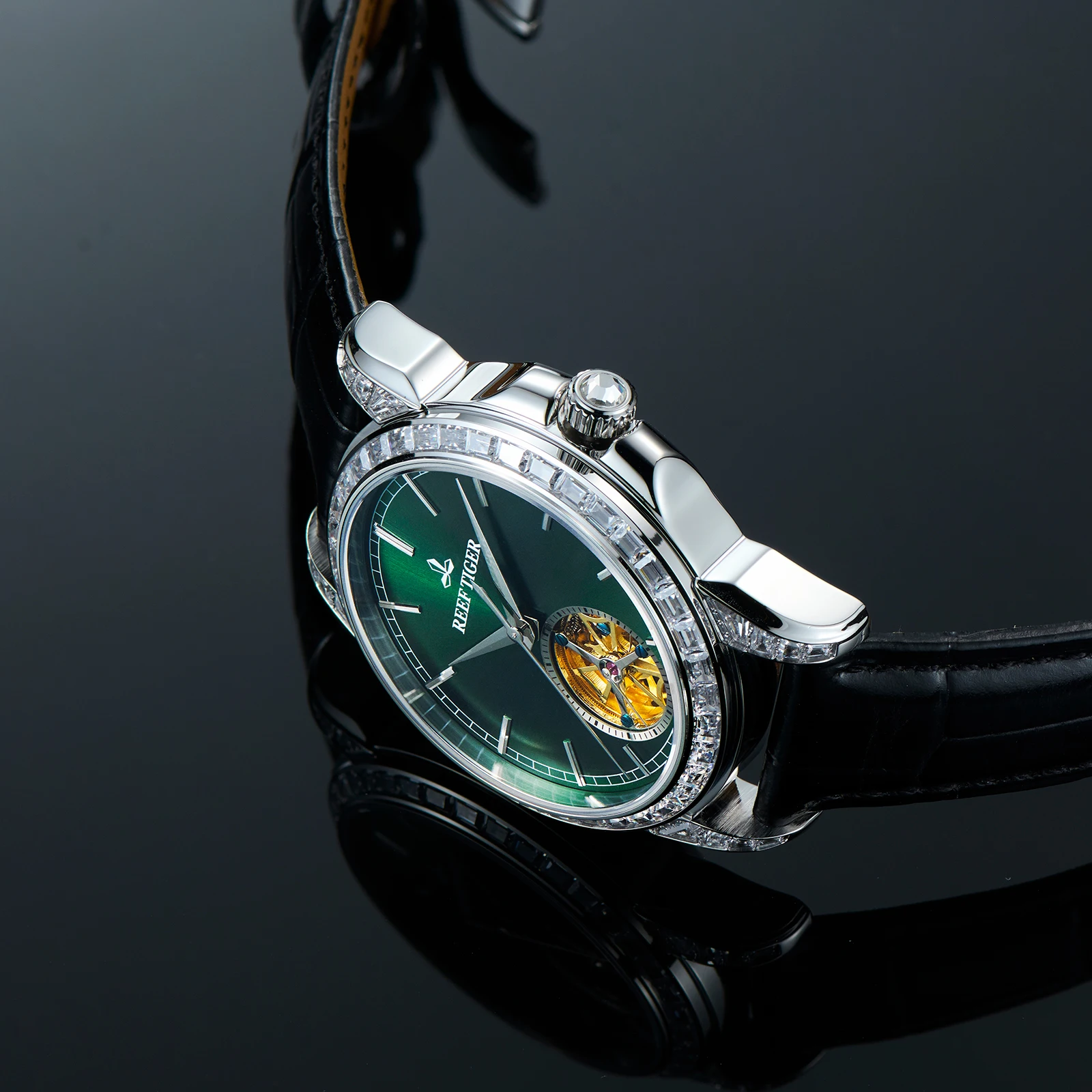 ريف تايجر للرجال 316L الفولاذ المقاوم للصدأ الزركون الحافة توربيون ساعة أوتوماتيكية فريدة من نوعها الأخضر الهاتفي الجلود ساعة ميكانيكية RGA1904