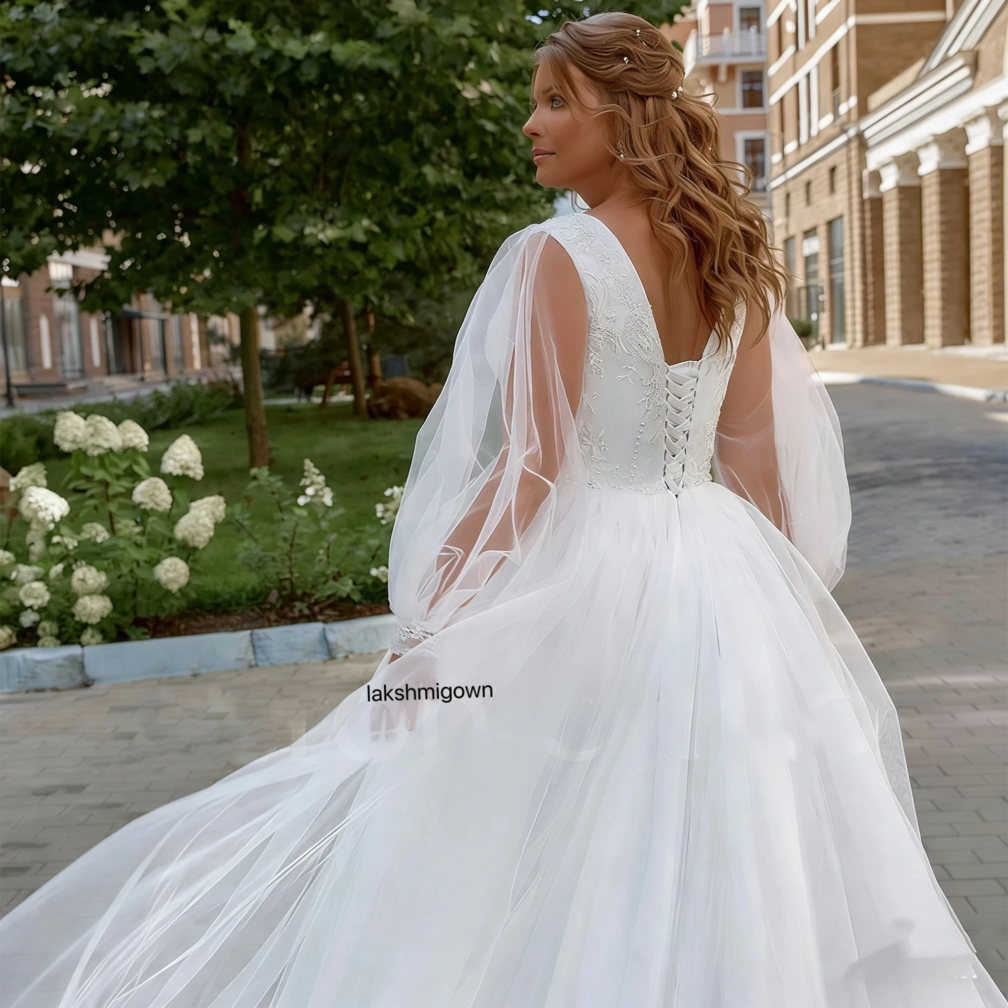 Lakshmigown Plus Size Langes Hochzeitskleid Puffärmel V-Ausschnitt Schleppe A-Linie Tüll Robe De Mariage Brautkleid Maßanfertigung – Detail 8