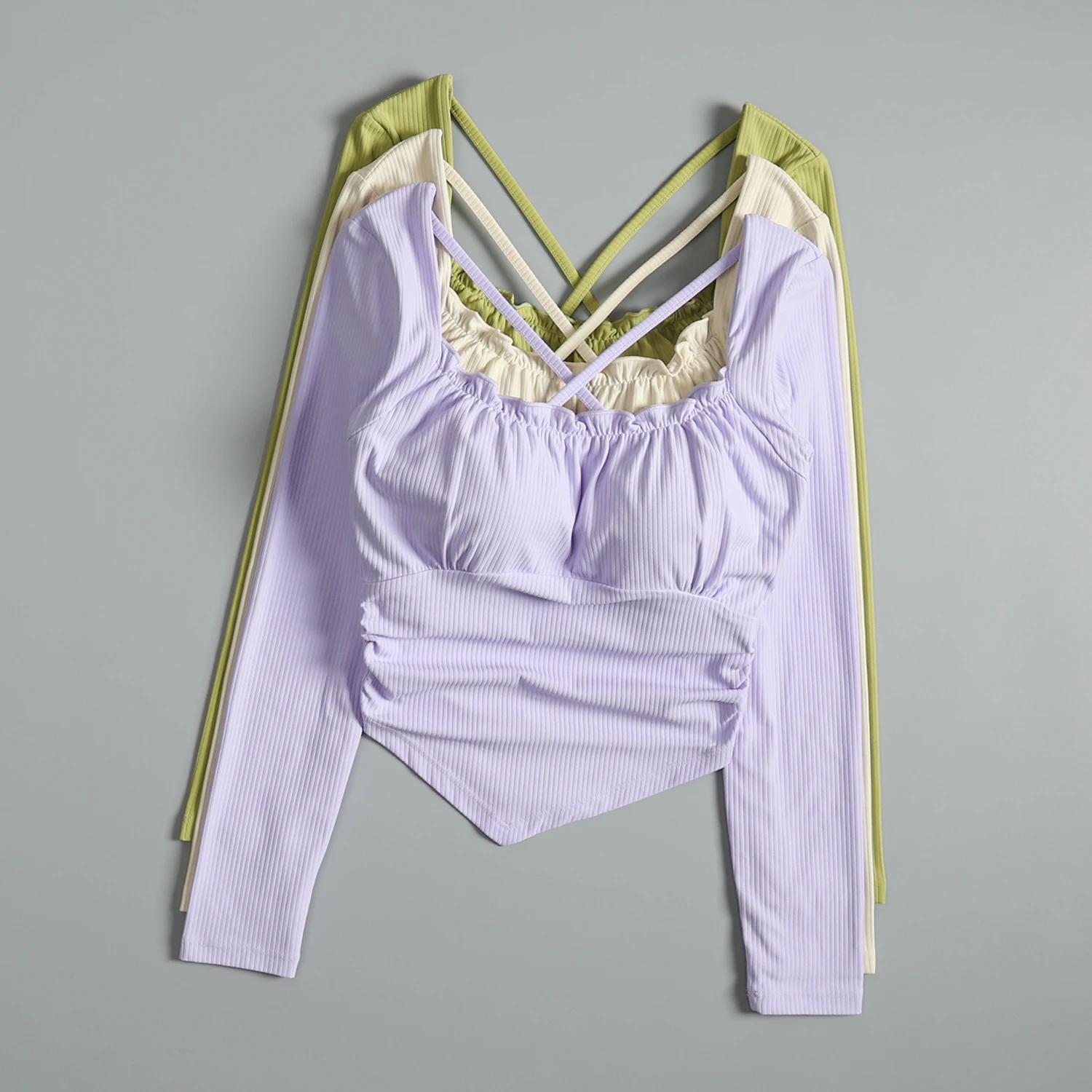 Women's new yoga wear with chest pad long sleeves high-end fashion sports tops running Pilates training and fitness wear
