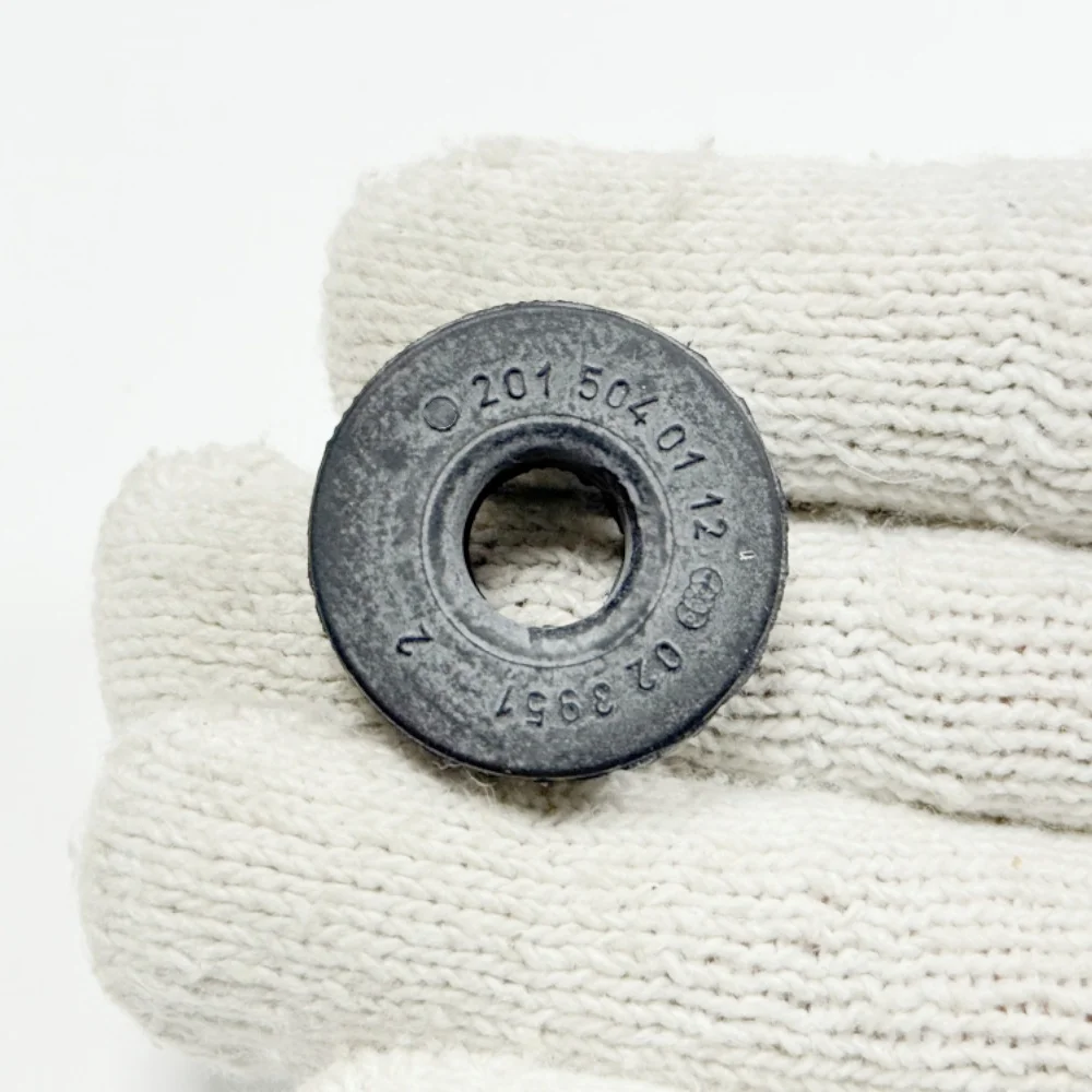 

For Mercedes-Benz W124 W463 W221 Kühlmitteltank Flasche Gummitülle Original A2015040112