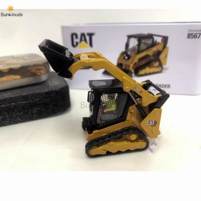 

DM Cat 259D3 Caterpillar Crawler Skid Steer Loader Модель из сплава Стандартное издание 1:50 85677 Литая модель игрушечного автомобиля и коллекция