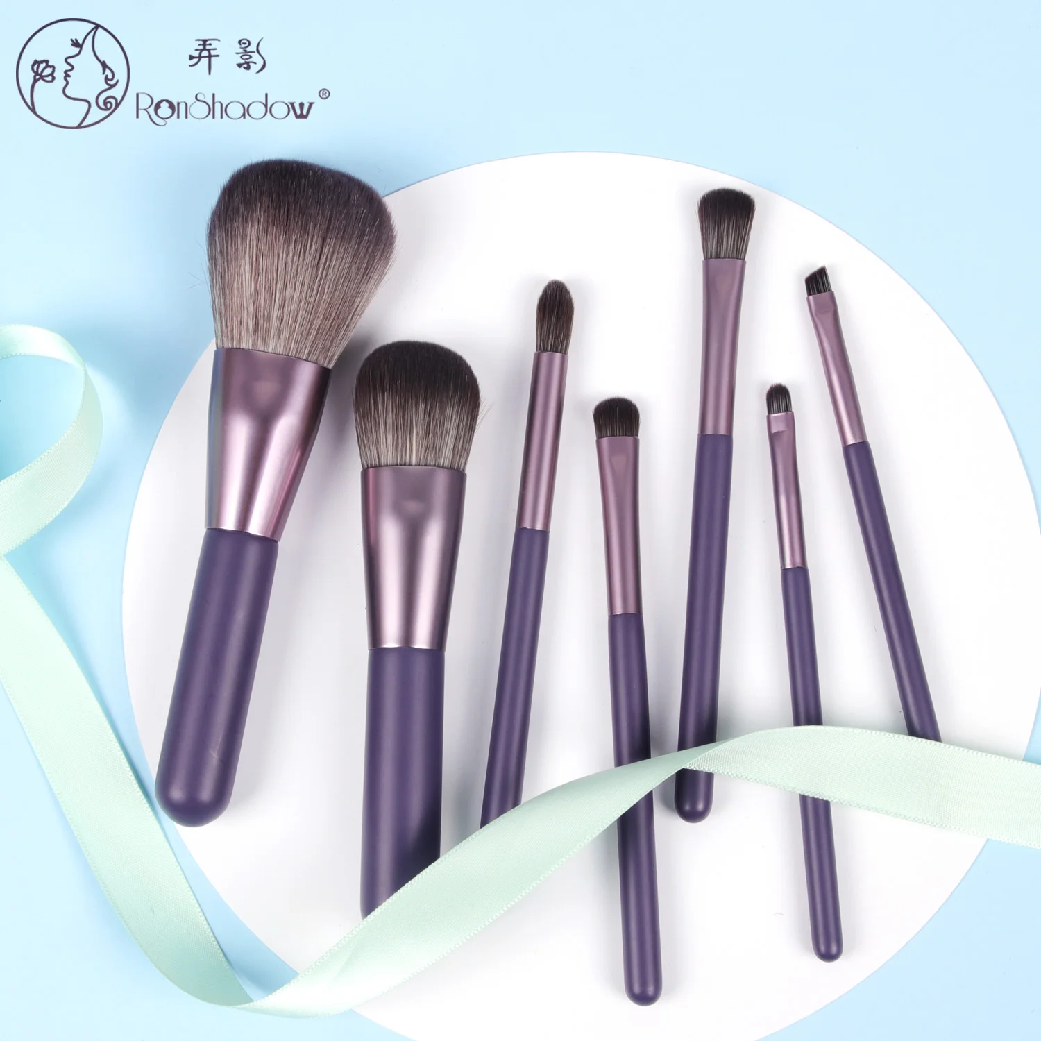 Set di pennelli per trucco Ronshadow, pennello cosmetico da 7 pezzi con borsa per pennelli per trucco