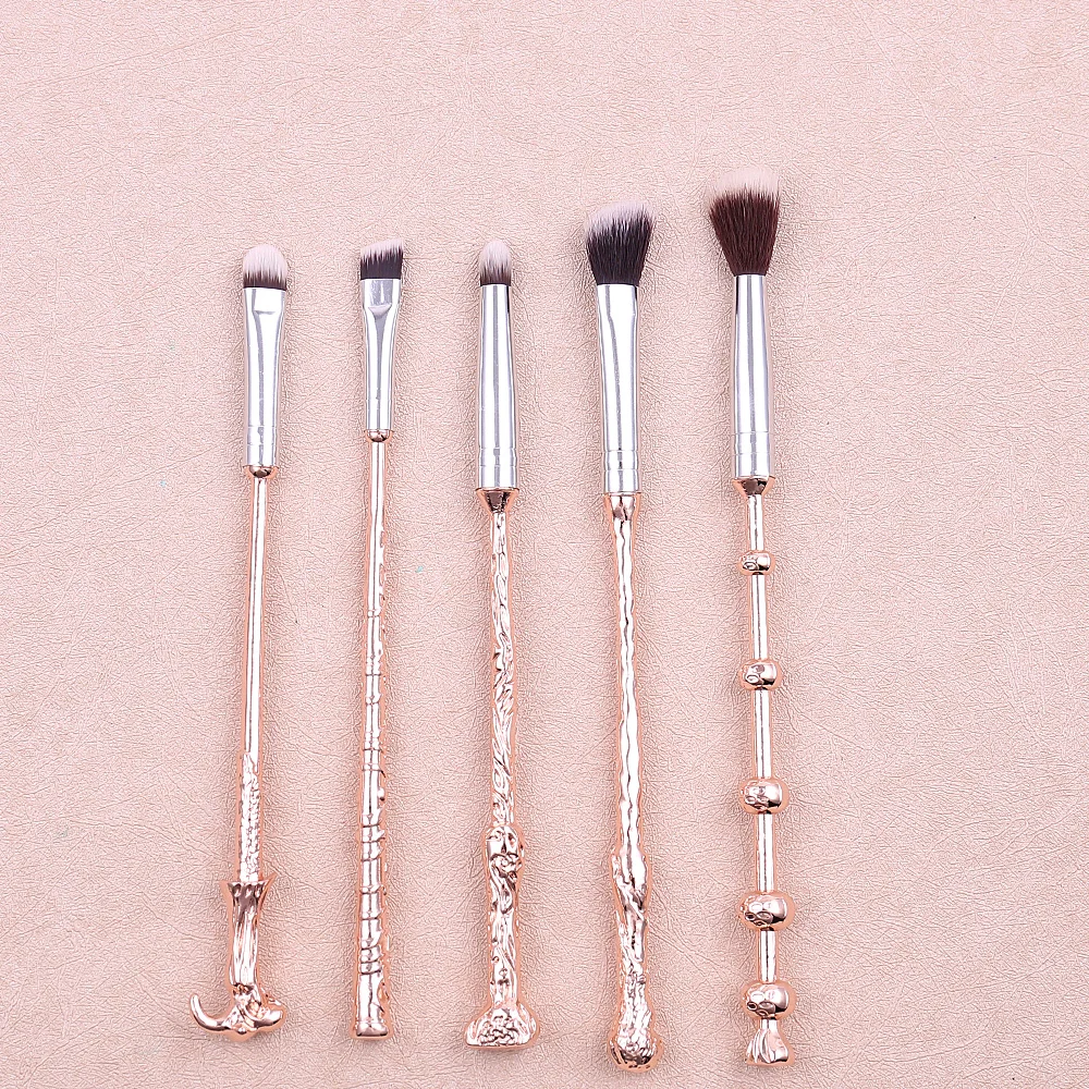 5pcs Harri Gold Color Magic Wand Potter Makeup Brushes Concealer Brush Blush Loose Powder Brush Eyeshadow Brush Beauty Tools