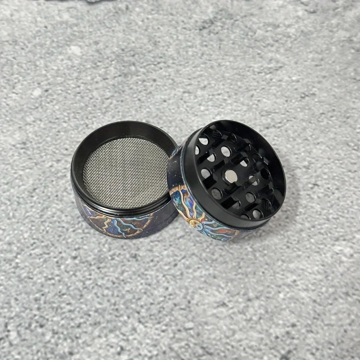 1.6/2インチ サンカラーメタルハーブグラインダー グラス シガー タバコ バニラ ローバッドグラインダー ミル モルタル 4層 喫煙用具