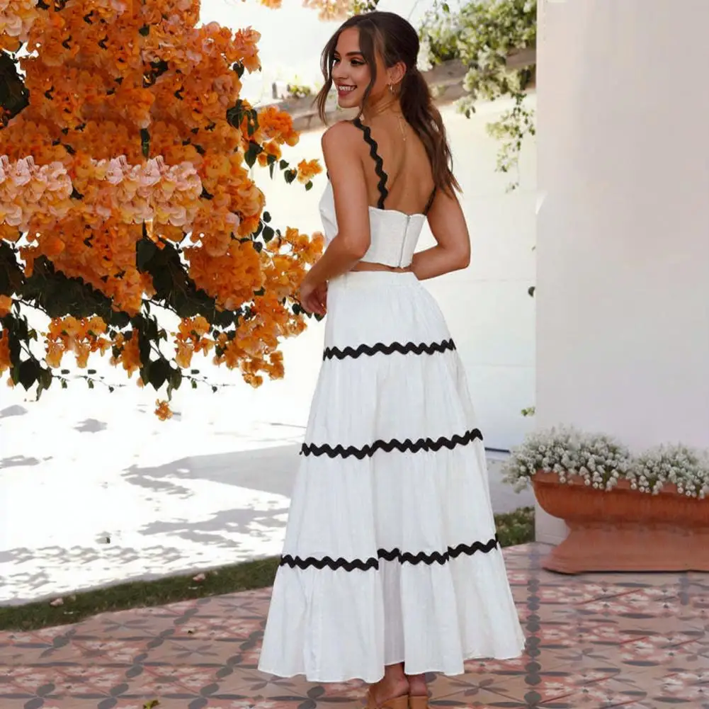 Women's Strapless Oversized Swing Long Skirts Simple Outfits Sexy Tops Ripple Strapless Holiday 2 Piece Sets New Fashion Summer