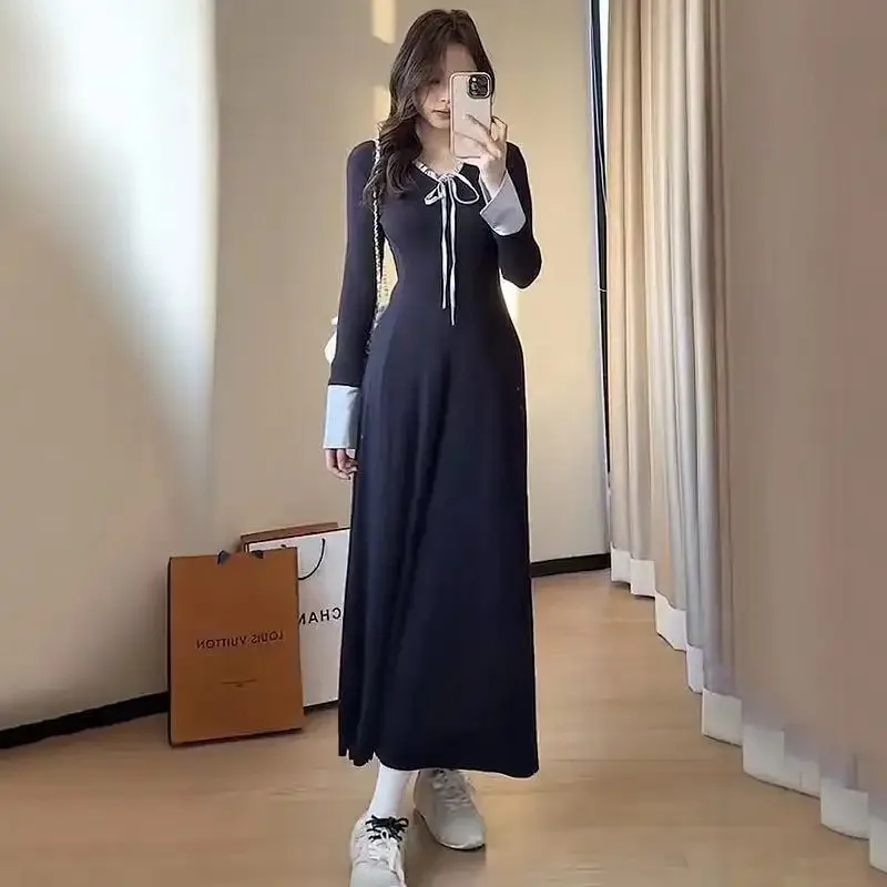 فستان محبوك صغير عالي الجودة بأكمام طويلة للنساء في الخريف والشتاء، تنورة طويلة داخلية بخصر جديد