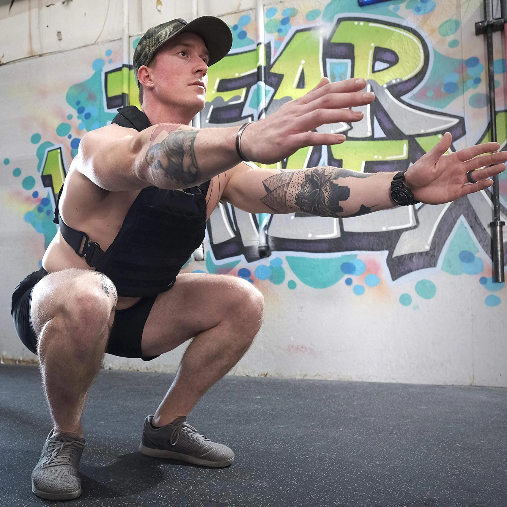 سترة وزن تكتيكية قابلة للتعديل بسهولة للتدريب في صالة الألعاب الرياضية 20 كجم سترة وزن الوزن للتدريب على القوة وتدريبات كروسفيت