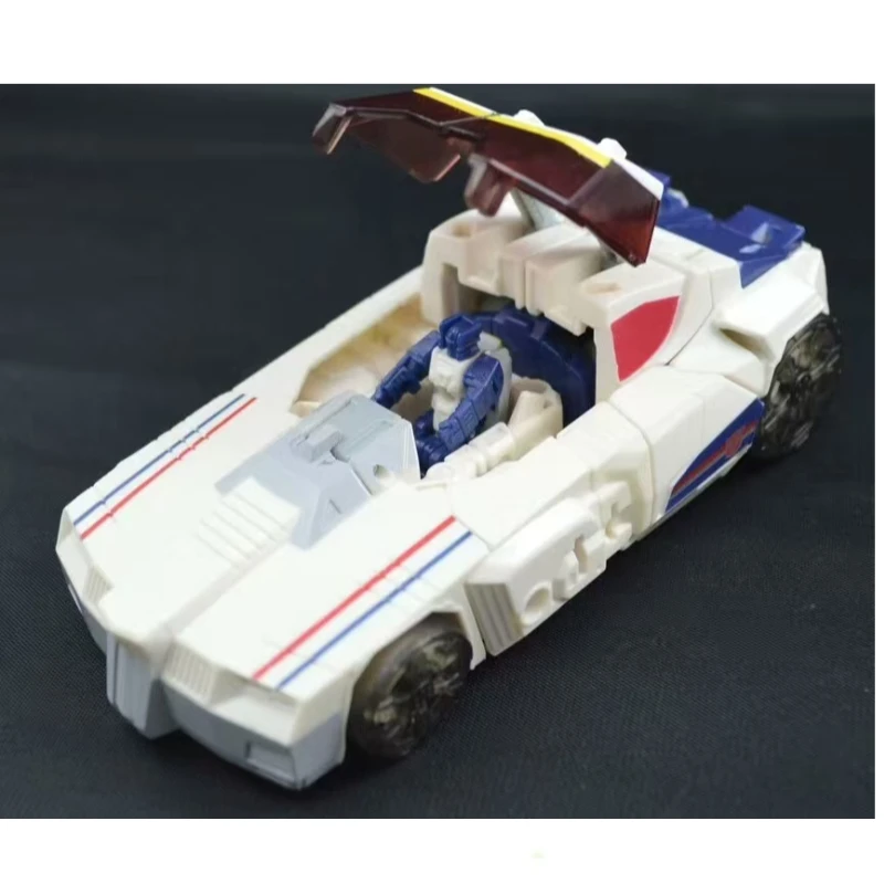 Nouveau produit en stock Transformer Getaway ‌   Jouets tendance, cadeaux de vacances, personnages d'anime, modèle de main, rôle de film, objets de collection, Studio