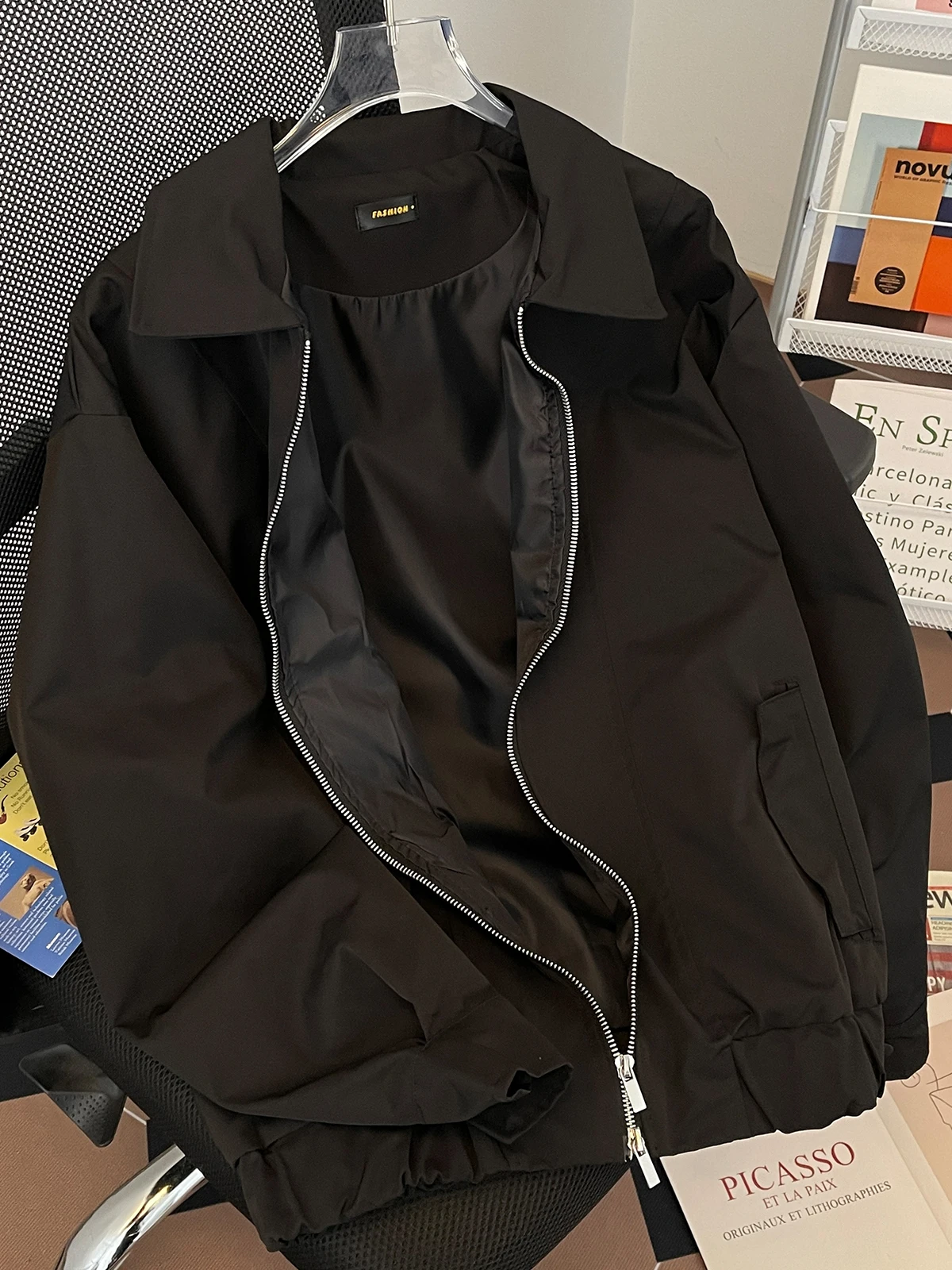 

Мужские плюшевые пальто et Coats: мягкие, теплые, комфортные, роскошные, модные, элегантные, для зрелых и профессиональных мужчин, для городской жизни