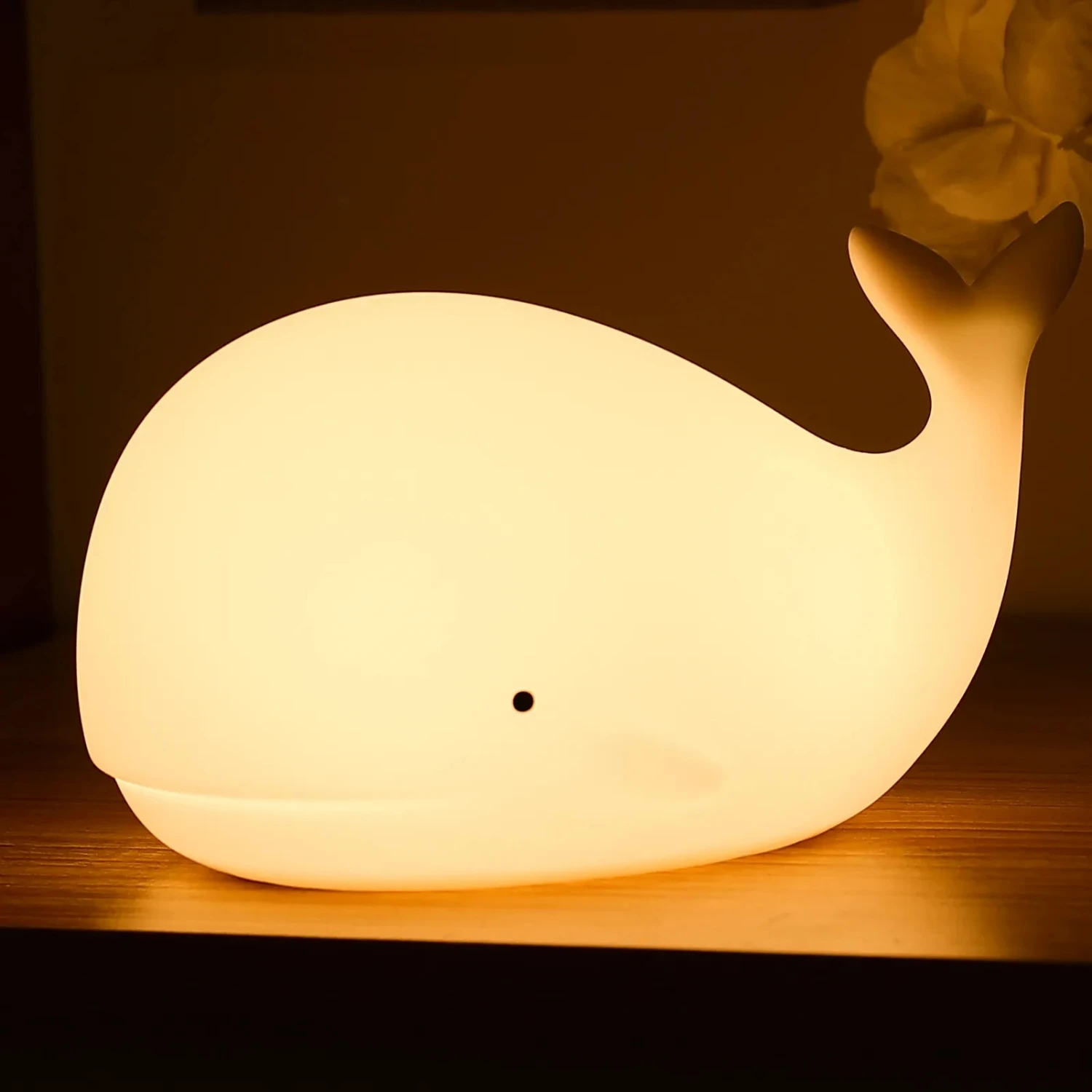 Adorable Silicone Whale Night Light - Cute Animal USB Lamp for Children's Bedroom - Perfect Gifts