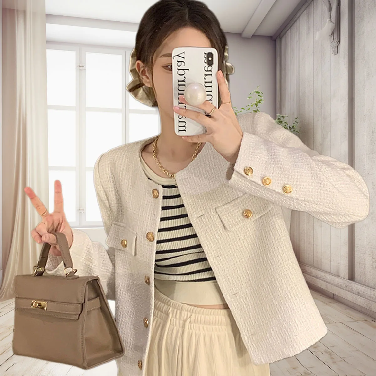 

Spring and Autumn New French Jacket, Fashionable High-end Gold Buttons Short Slim-fitting Elegant Korean Style Women's Outerwear