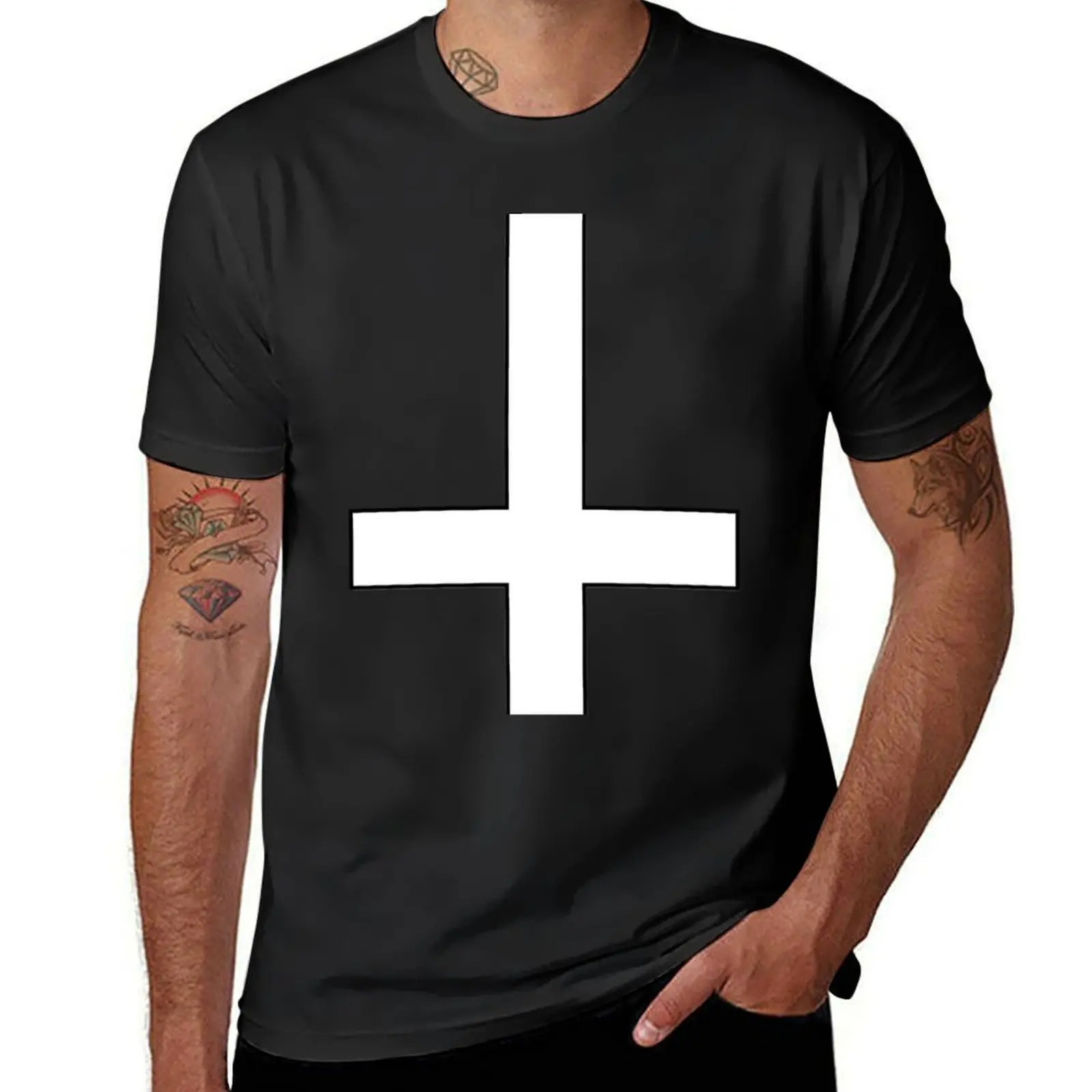 

Upside Down Cross / Inverted Cross T-Shirt graphics summer clothes korean fashion Men's cotton t-shirt