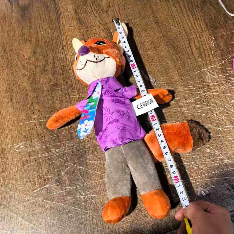 Disney Cartoon Anime Movie Zootopia Peluche Fox Nick Wilde Coniglio Judy Hopps Bambola Animali di peluche morbidi Giocattoli Regali di Natale per bambini