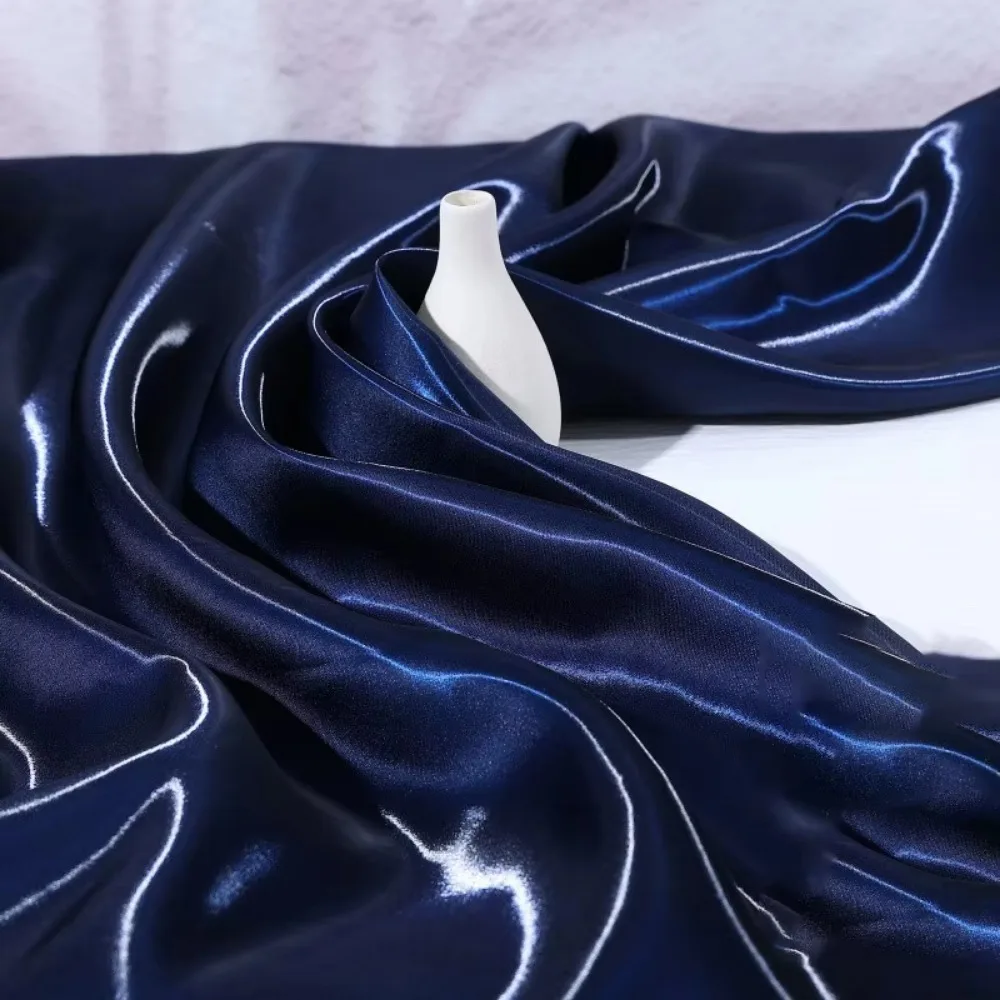 Polyester Liquid Water Satin Fabric Thickened Natural Reflective Crystal Silk Satin Flash Crisp Cloth Wedding Dress Decorative