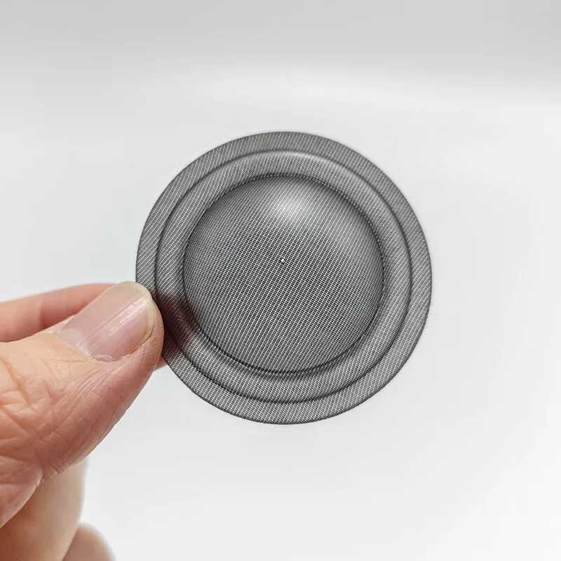 

30.5mm tweeter unit black silk semi-transparent membrane with an outer diameter of 45mm, 30.5 cores. Speaker accessory.