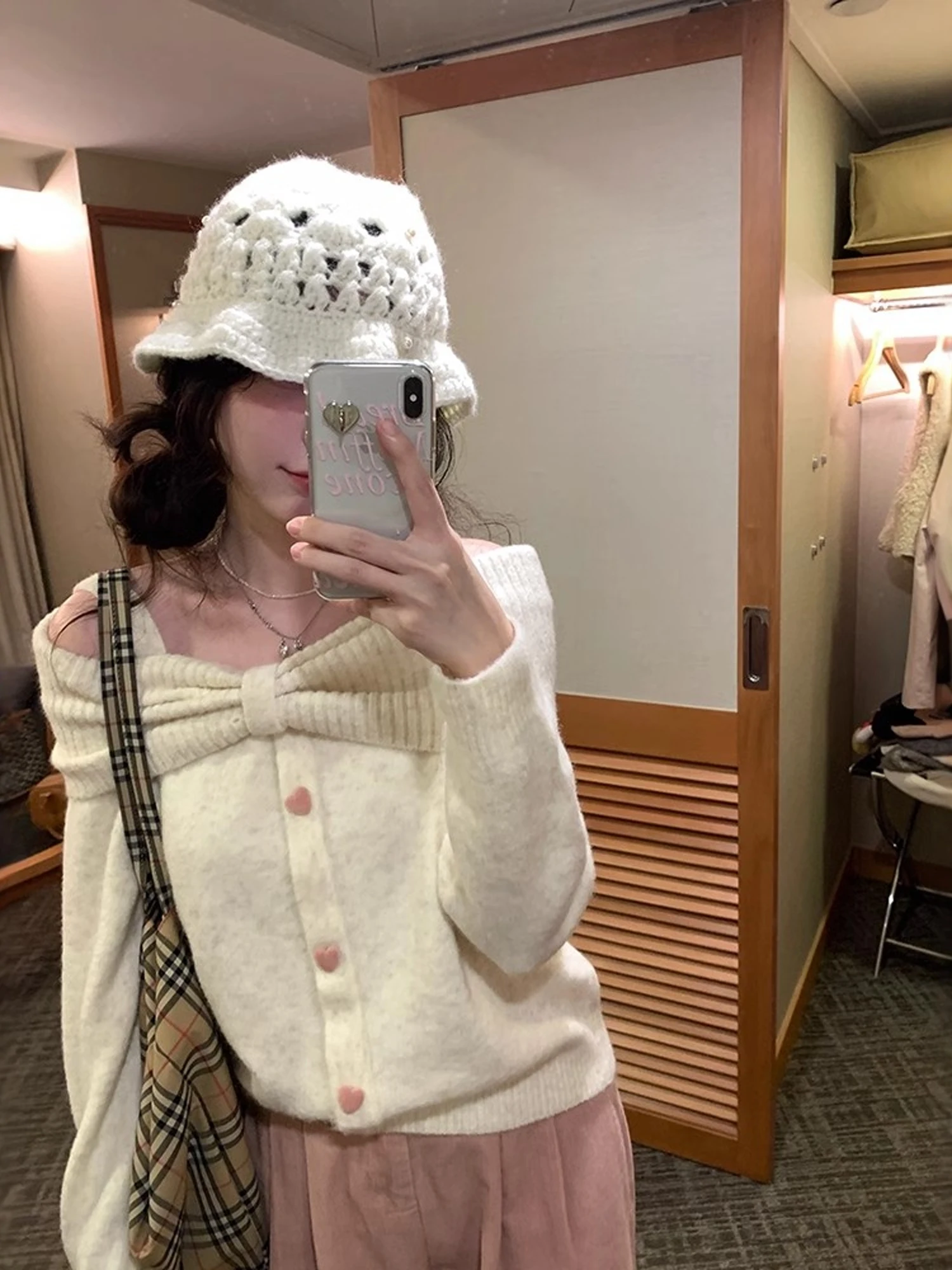 Sweet Shoulder Bared Knitted Sweater Women's Fashion Korean Style Autumn Winter High Quality Soft Knit One Shoulder Top