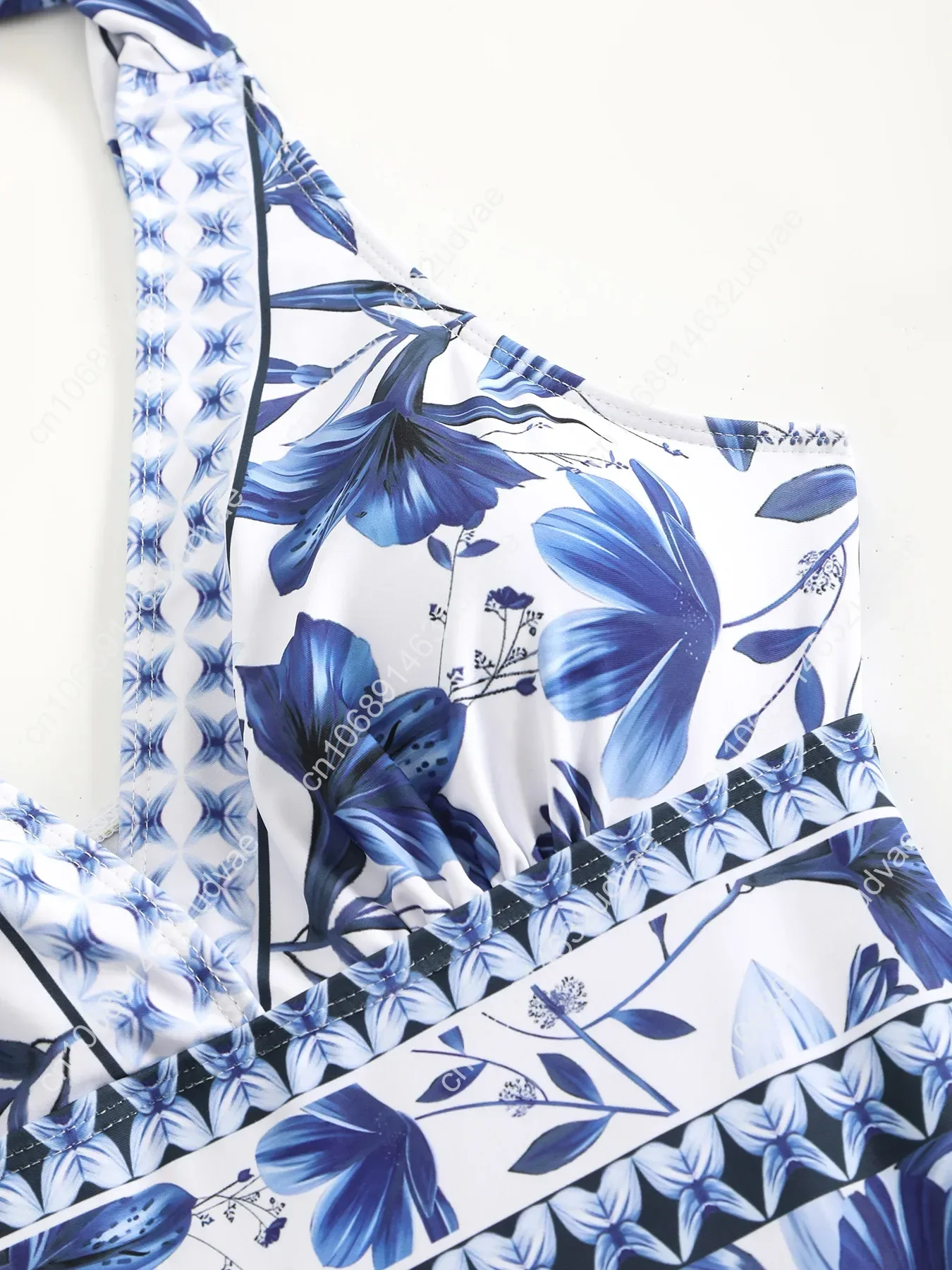Sexy Bikini Swimsuit with Chiffon Skirt round Neck Double Shoulder V-neck Beach Gathered Conservative Tummy Cover up Ensemble
