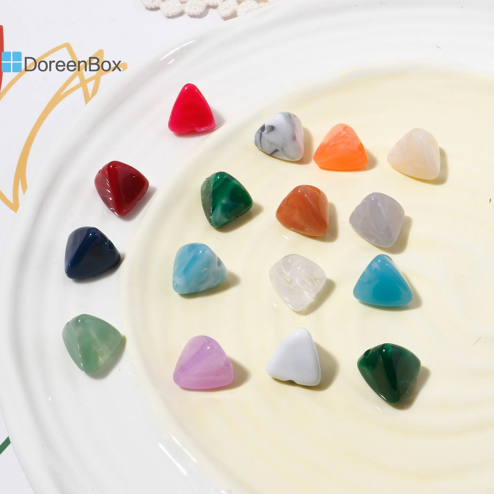 20 PCs Pyramid Shaped Acrylic Beads Loose Spacer Beads for DIY Bracelet Necklace Jewelry In Random Colours Approx. 13x12mm