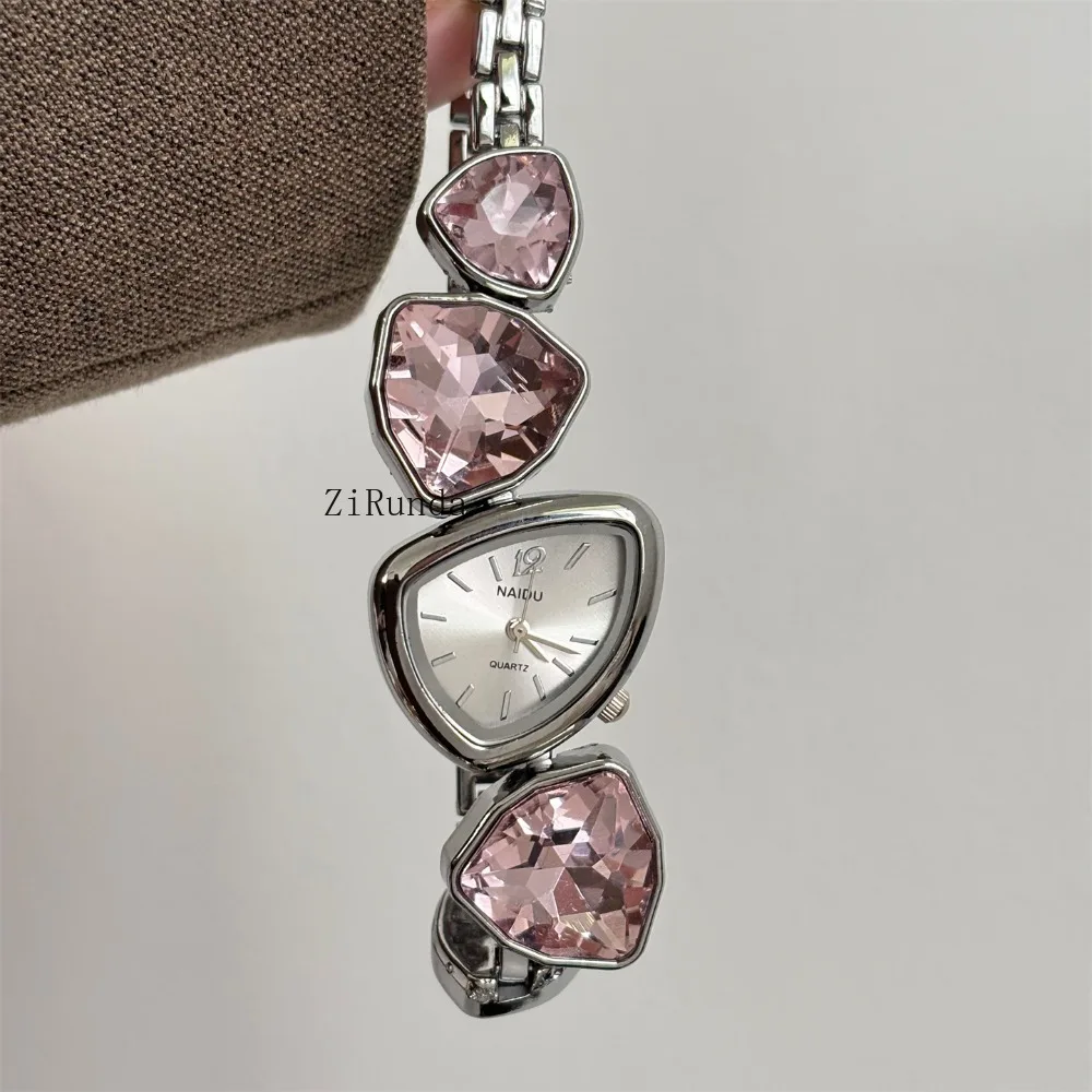 ساعة غير منتظمة للسيدات خفيفة فاخرة على الموضة من حجر الراين الزجاجي وساعة رائعة #3