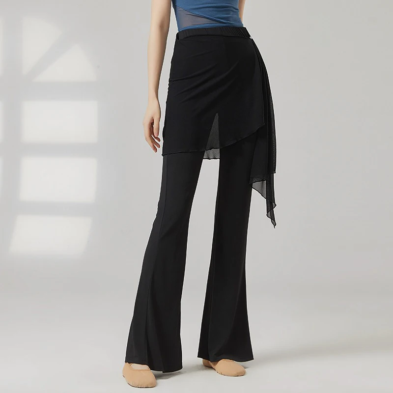 Zweiteiliges, figurbetontes Tanz-Übungs-Outfit, Rockhose mit der Bauchbedeckung, klassische Tanzbekleidung für Damen