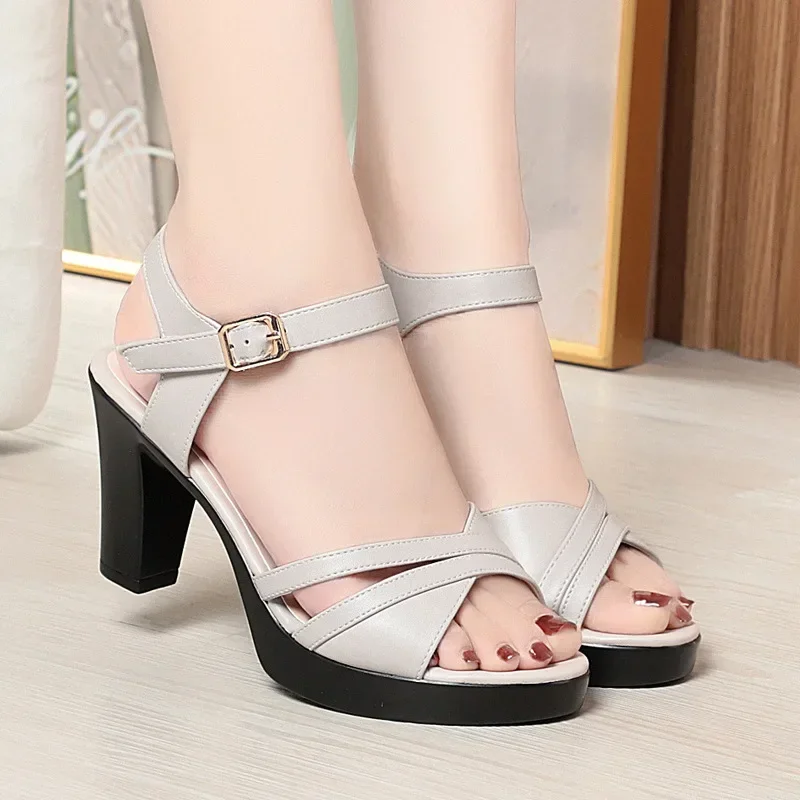 

6.5cm 8cm Breathable Comfortable Soft Leather Sandals Platform Sandals 2024 Summer Block High Heels Sandals Women for Office Mom